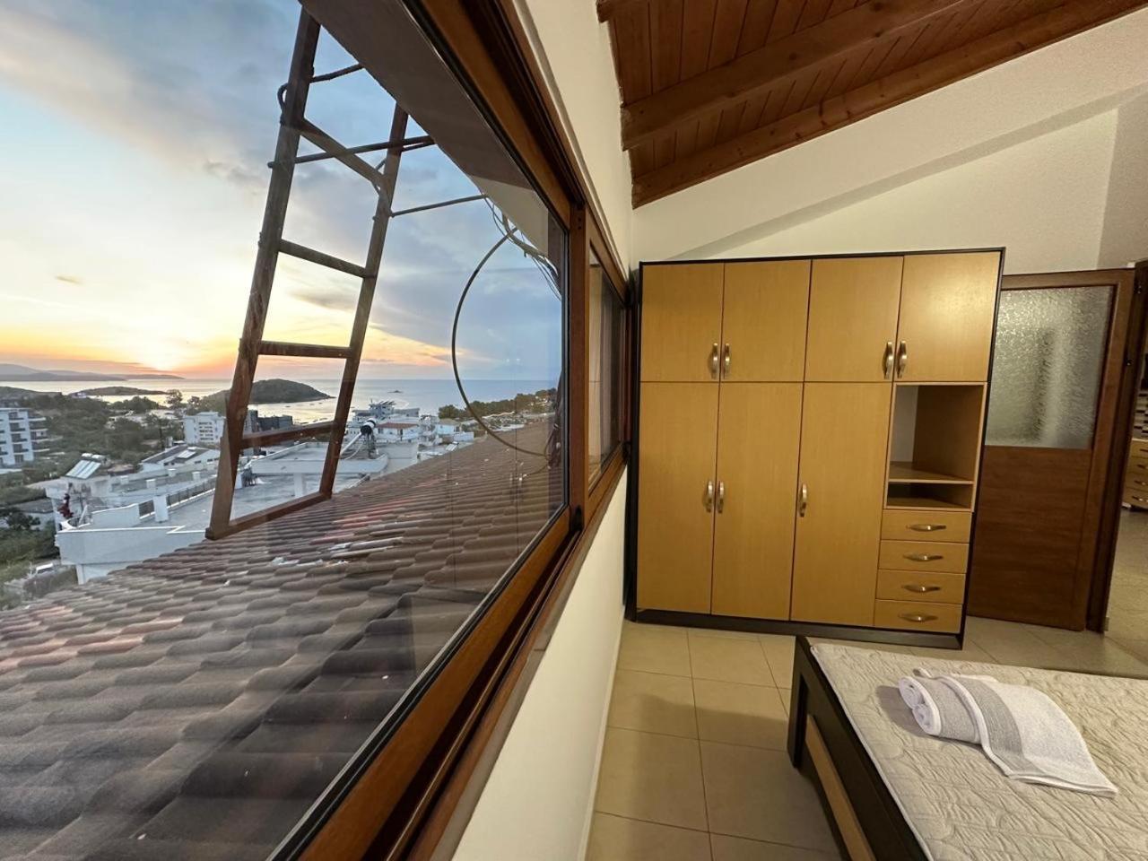 Hotel Marku Ксамил Екстериор снимка